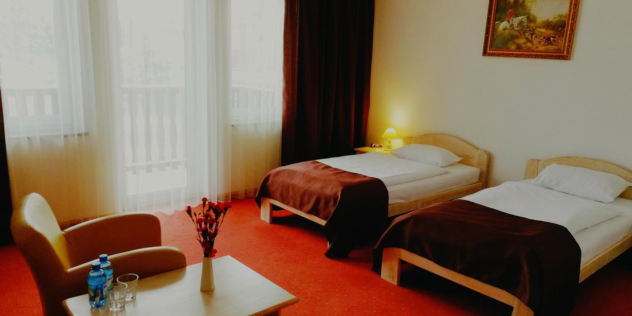 Hotel Metro Kłodzko Exteriör bild